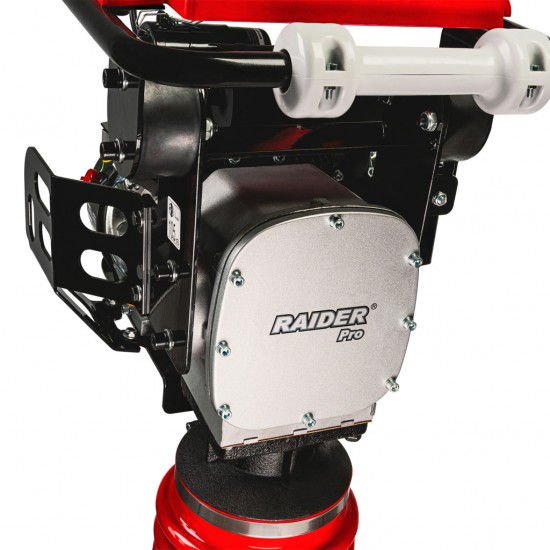 Бензинова трамбовка 10kN 345x285mm 196cc 4,1kW5,5hp RDP-TR01 Бензинова трамбовка 10kN 345x285mm 196cc 4,1kW5,5hp RDP-TR01
