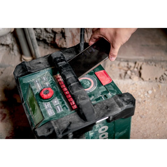 Радио акумулаторно RC 12-18 32W BT DAB+