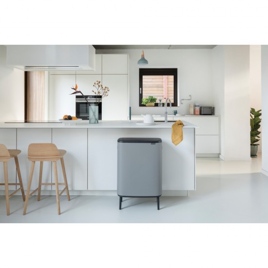 Кош за смет Brabantia Bo Touch Hi 2x30L, Mineral Concrete Grey