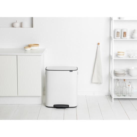 Кош за смет Brabantia Bo Pedal 60L, White