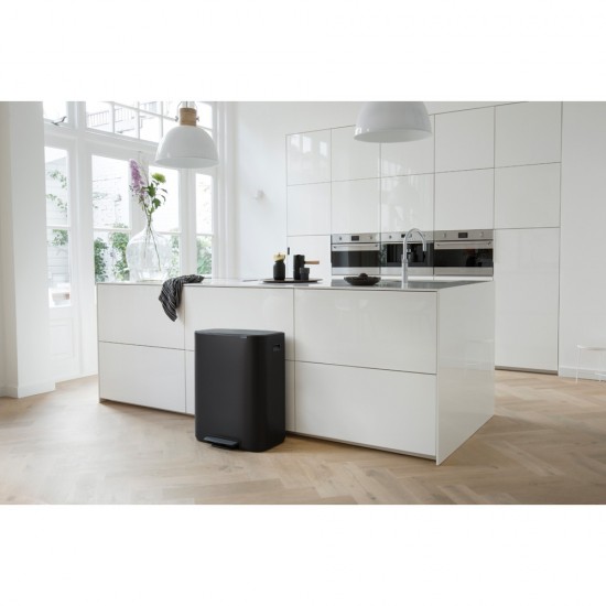 Кош за смет Brabantia Bo Pedal 2x30L, Matt Black