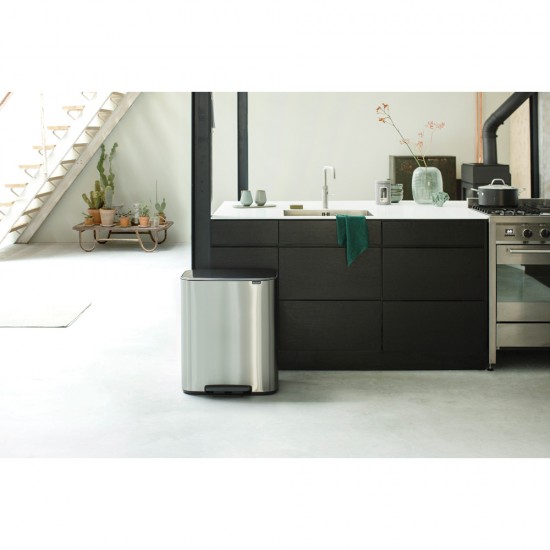 Кош за смет Brabantia Bo Pedal 2x30L, Matt Steel Fingerprint Proof