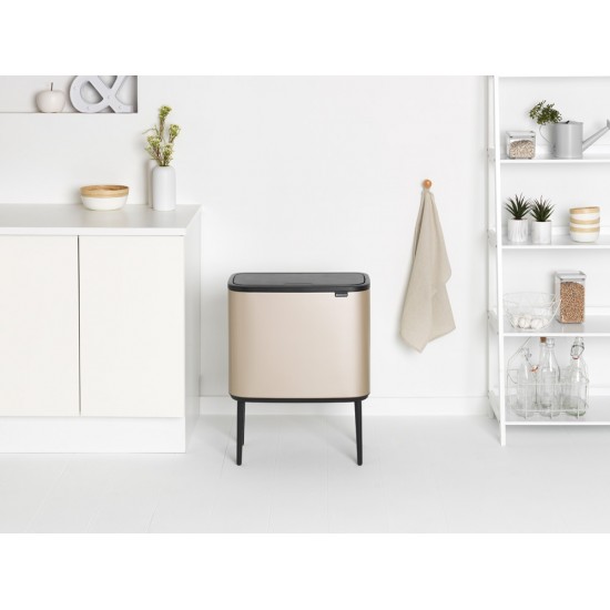 Кош за смет Brabantia Bo Touch 36L, Metallic Gold