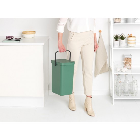 Кош за смет за разделно събиране Brabantia Sort&Go 16L, Fir Green