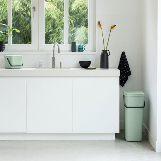 Кош за смет за разделно събиране Brabantia Sort&Go 6L, Jade Green Кош за смет за разделно събиране Brabantia Sort&Go 6L, Jade Green