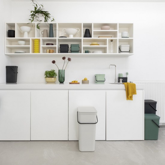 Кош за смет за разделно събиране Brabantia Sort&Go 3L, Jade Green Кош за смет за разделно събиране Brabantia Sort&Go 3L, Jade Green