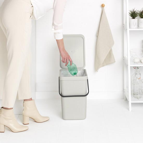 Кош за смет за разделно събиране Brabantia Sort&Go 25L, Light Grey Кош за смет за разделно събиране Brabantia Sort&Go 25L, Light Grey