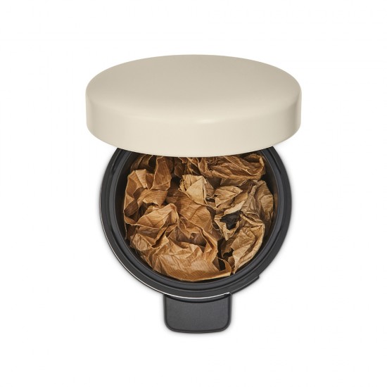 Кош за смет с педал Brabantia NewIcon 3L, Soft Beige Кош за смет с педал Brabantia NewIcon 3L, Soft Beige
