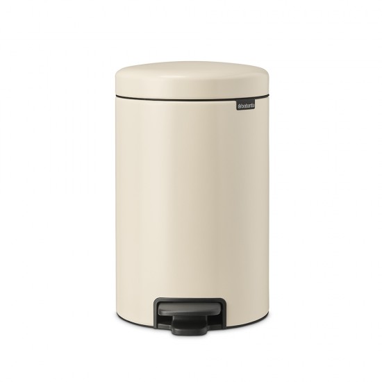 Кош за смет с педал Brabantia NewIcon 12L, Soft Beige Кош за смет с педал Brabantia NewIcon 12L, Soft Beige