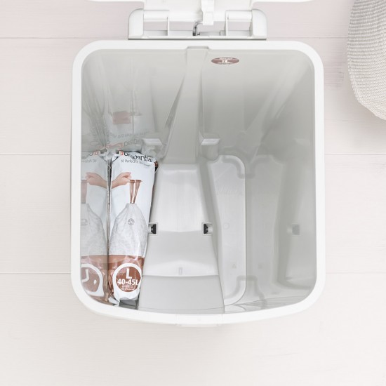 Кош за смет с педал Brabantia StepUp 40L, Light Grey Кош за смет с педал Brabantia StepUp 40L, Light Grey