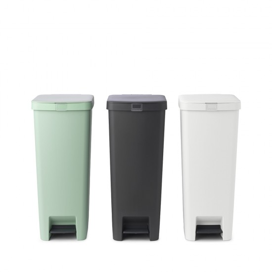 Кош за смет с педал Brabantia StepUp 40L, Light Grey Кош за смет с педал Brabantia StepUp 40L, Light Grey