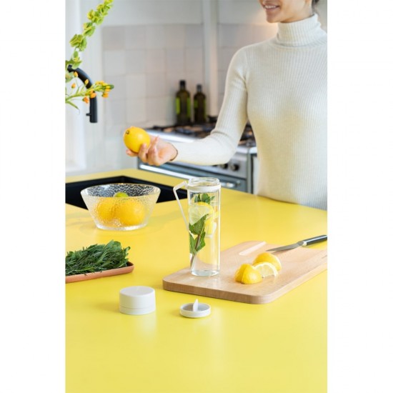Бутилка Brabantia Make&Take 500ml Light Grey, с цедка Бутилка Brabantia Make&Take 500ml Light Grey, с цедка