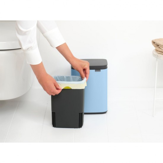 Кош за смет Brabantia Bo Small 4L, Dreamy Blue Кош за смет Brabantia Bo Small 4L, Dreamy Blue