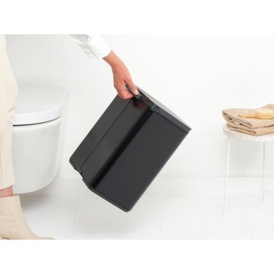 Кош за смет Brabantia Bo Small 12L, Matt Black Кош за смет Brabantia Bo Small 12L, Matt Black