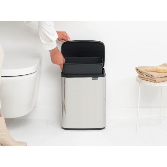 Кош за смет Brabantia Bo Small 12L, Brilliant Steel Кош за смет Brabantia Bo Small 12L, Brilliant Steel