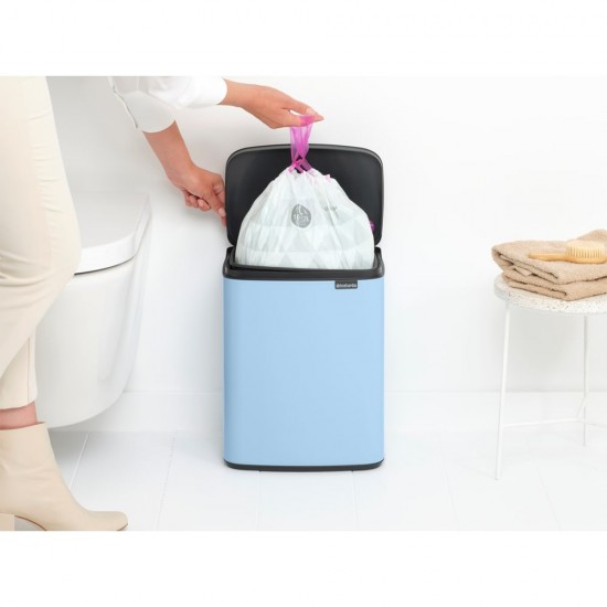 Кош за смет Brabantia Bo Small 12L, Dreamy Blue Кош за смет Brabantia Bo Small 12L, Dreamy Blue