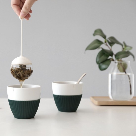 Уред за запарка на чай VIVA Tea Globe Ø6cm Уред за запарка на чай VIVA Tea Globe Ø6cm