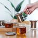 Чаша за чай с цедка VIVA Minima 400ml, сиво капаче за запарка Чаша за чай с цедка VIVA Minima 400ml, сиво капаче за запарка