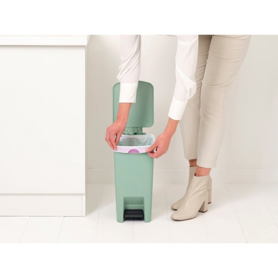 Кош за смет с педал Brabantia StepUp 10L, Jade Green Кош за смет с педал Brabantia StepUp 10L, Jade Green