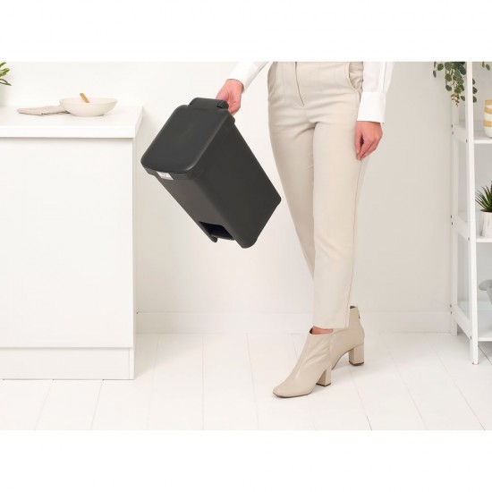Кош за смет с педал Brabantia StepUp 16L, Dark Grey