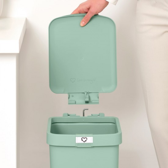 Кош за смет с педал Brabantia StepUp 16L, Jade Green Кош за смет с педал Brabantia StepUp 16L, Jade Green