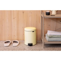 Кош за смет с педал Brabantia NewIcon 5L, Mellow Yellow