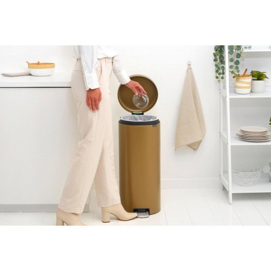 Кош за смет с педал Brabantia NewIcon 30L, Warm Brass