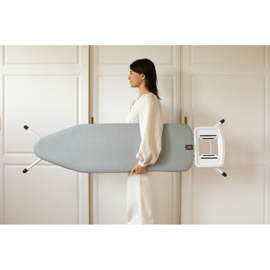 Маса за гладене Brabantia B 124x38cm с масивна поставка за ютия, Metallised