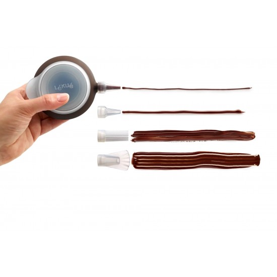 Шприц за декорация Lekue с 4 приставки