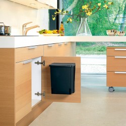 Кош за смет за вграждане Brabantia Built-In 10L, Black