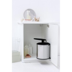 Кош за смет за вграждане Brabantia Built-In 15L, Brilliant Steel