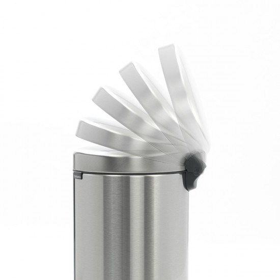 Кош за смет с педал Brabantia NewIcon 5L, Matt Steel Fingerprint Proof Кош за смет с педал Brabantia NewIcon 5L, Matt Steel Fingerprint Proof