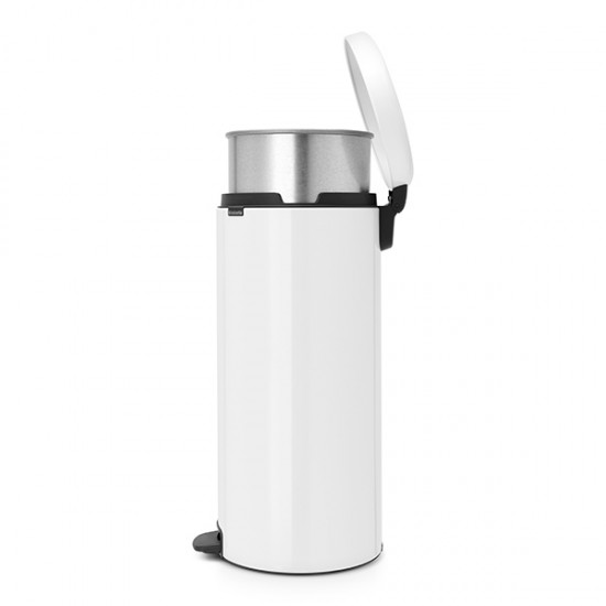 Кош за смет с педал Brabantia NewIcon 30L, Whiite, метална кофа Кош за смет с педал Brabantia NewIcon 30L, Whiite, метална кофа