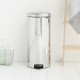 Кош за смет с педал Brabantia NewIcon 30L, Brilliant Steel, метална кофа Кош за смет с педал Brabantia NewIcon 30L, Brilliant Steel, метална кофа