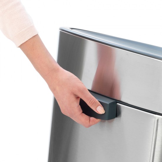 Кош за смет Brabantia Touch Bin New 40L, Matt Steel Fingerprint Proof