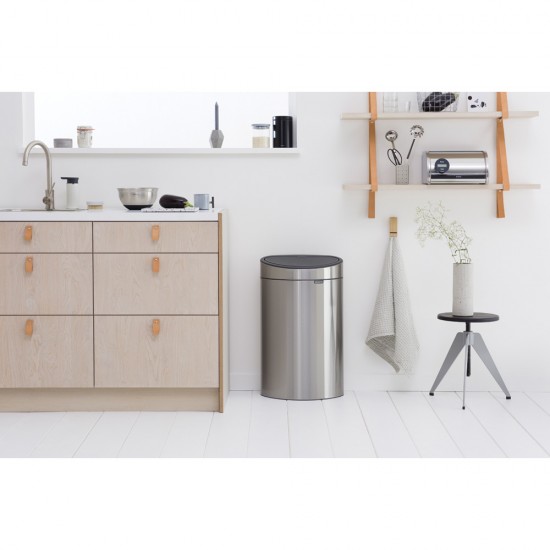 Кош за смет Brabantia Touch Bin New 40L, Matt Steel Fingerprint Proof