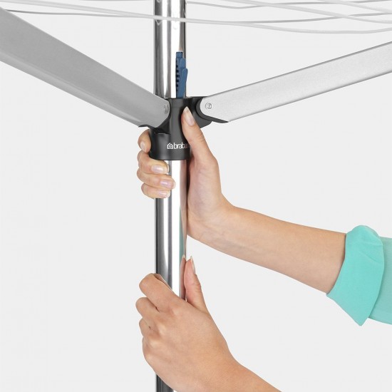 Външен простор Brabantia Essential 40m, котва за бетониране Външен простор Brabantia Essential 40m, котва за бетониране